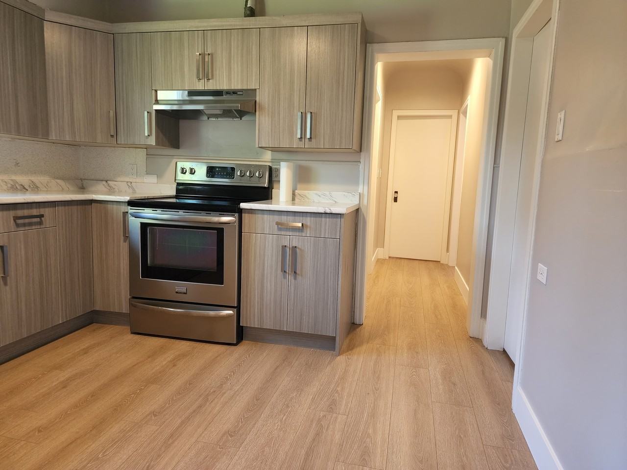 9320 Edward Street - Photo 3 of 8