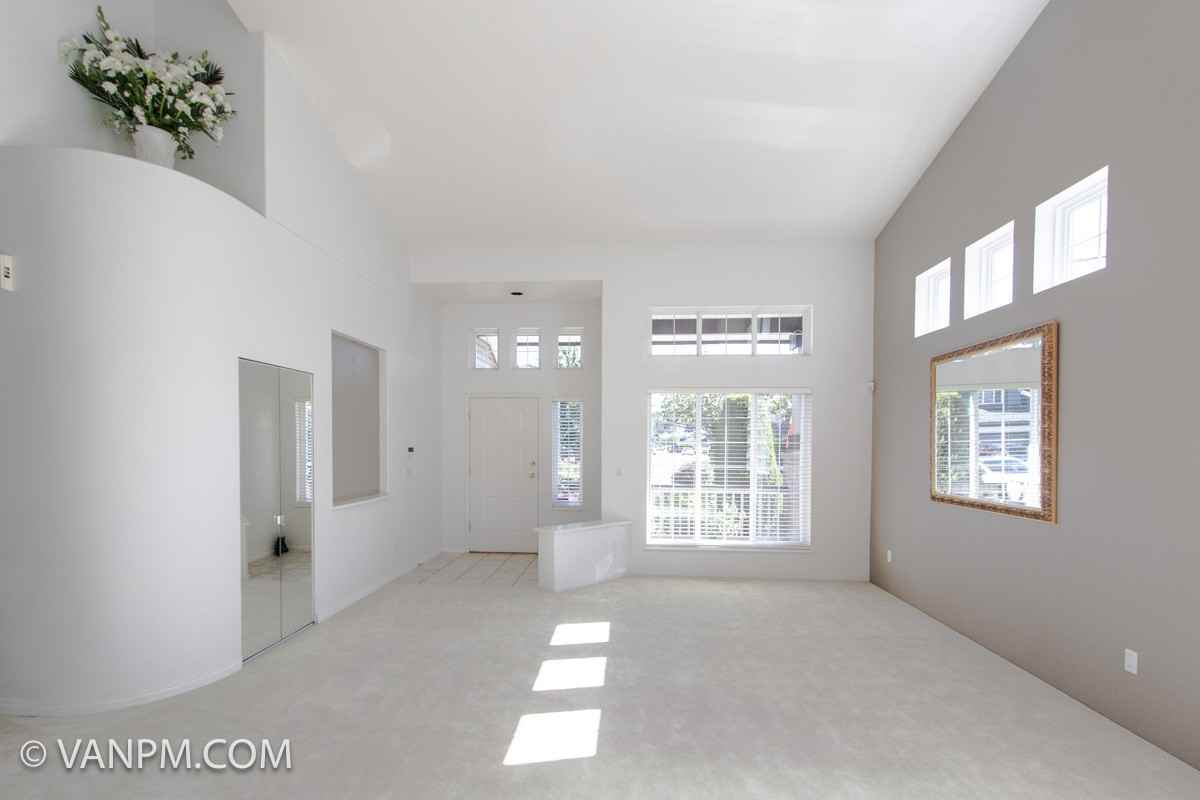 2797 Congo Crescent - Photo 2 of 31