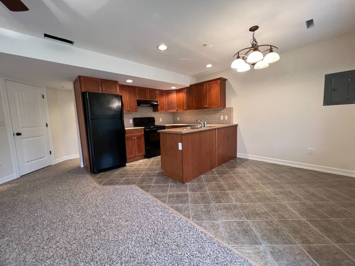 13863 Docksteader Loop - Photo 3 of 19