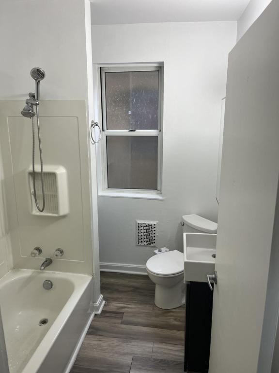 129 Mc Ginnis Avenue - Photo 5 of 8