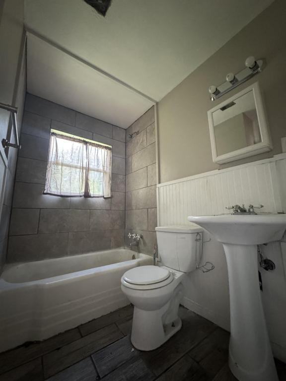 1508 S 43rd St - Photo 6 of 6