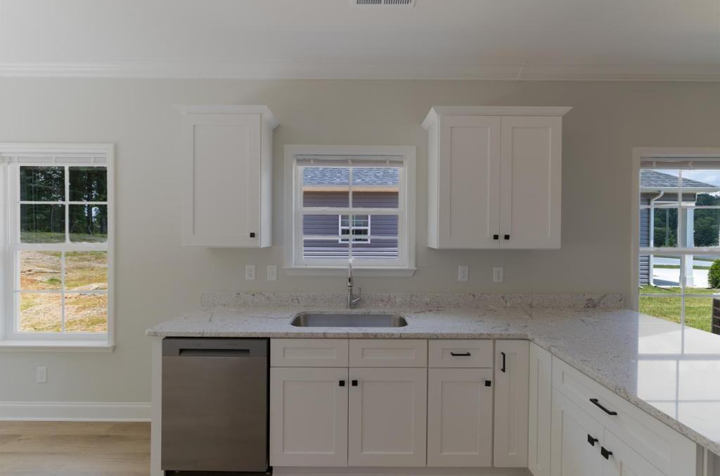 417 Minnis Rd Ne - Photo 5 of 9