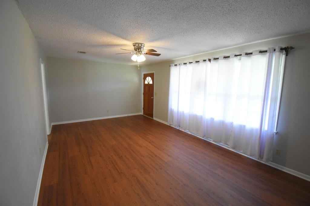 4099 Shenandoah Dr Sw - Photo 6 of 37