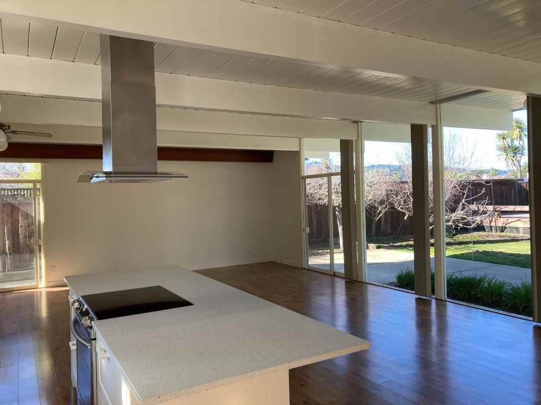 15 Turtle Bay Pl - Photo 3 of 23