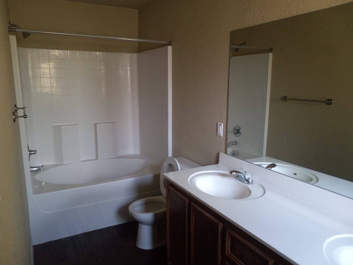 501 Study Hall Loop #B - Photo 4 of 9