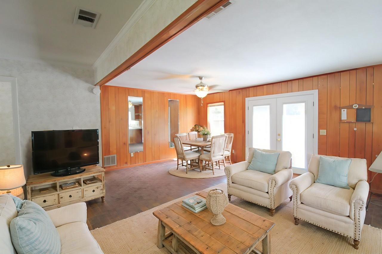 113 West Dr - Photo 3 of 10