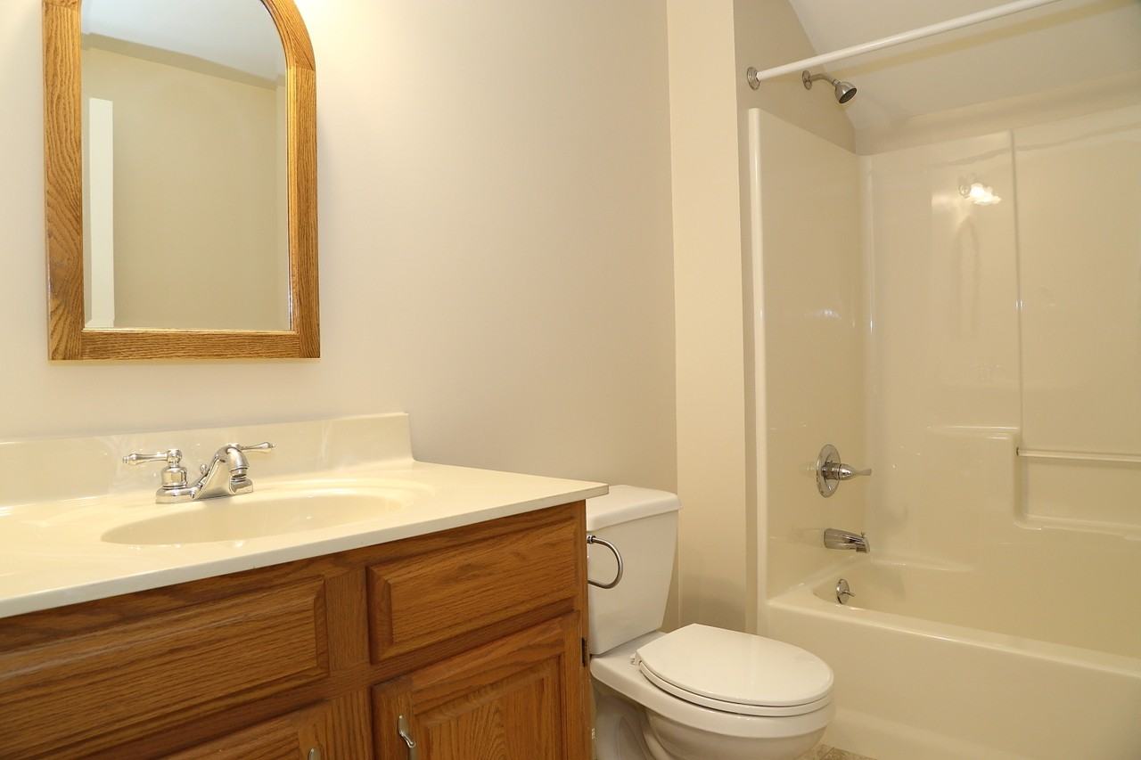 107 1st St - Photo 2 of 13