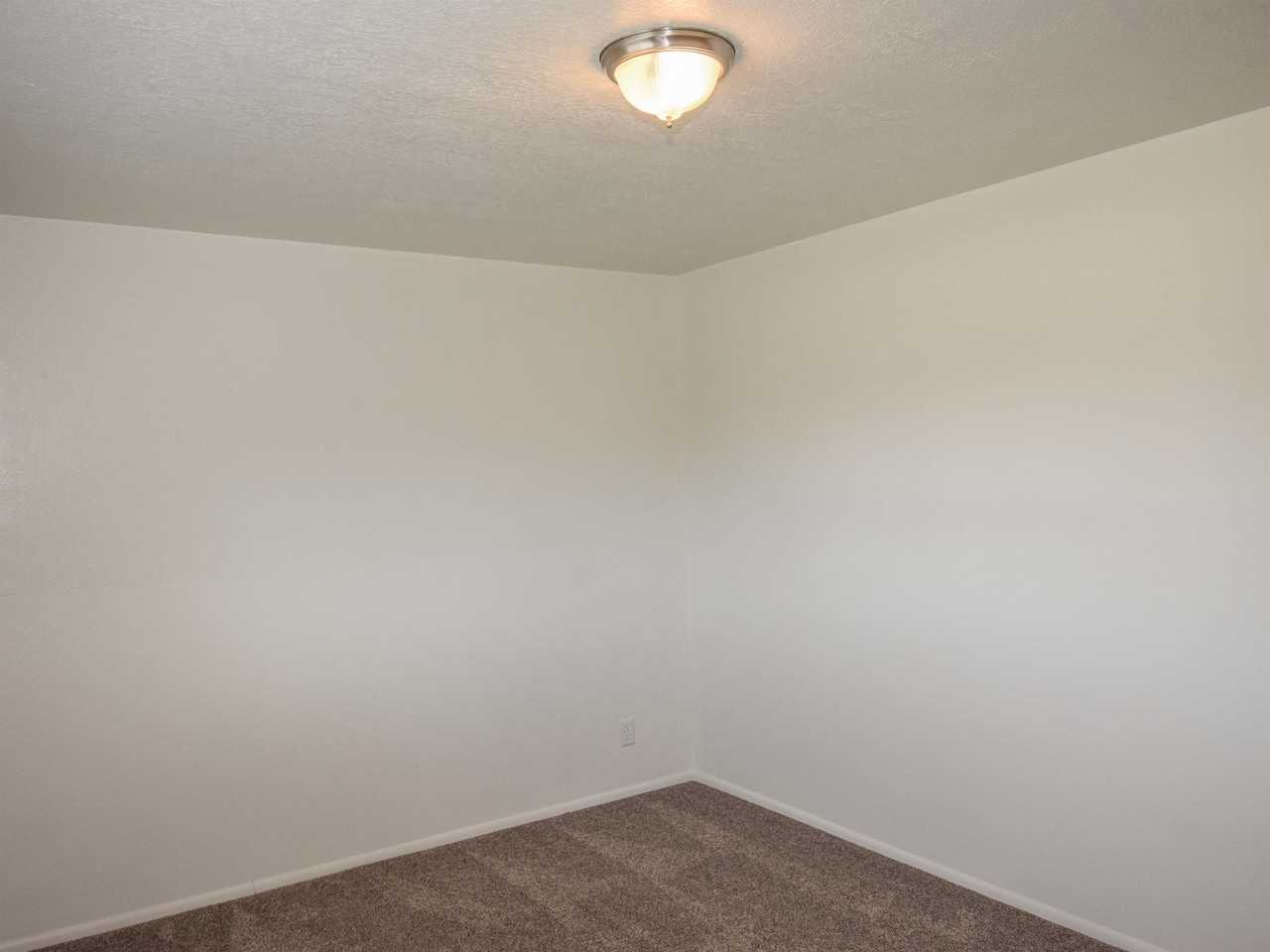 257 Westnorth #B - Photo 4 of 17