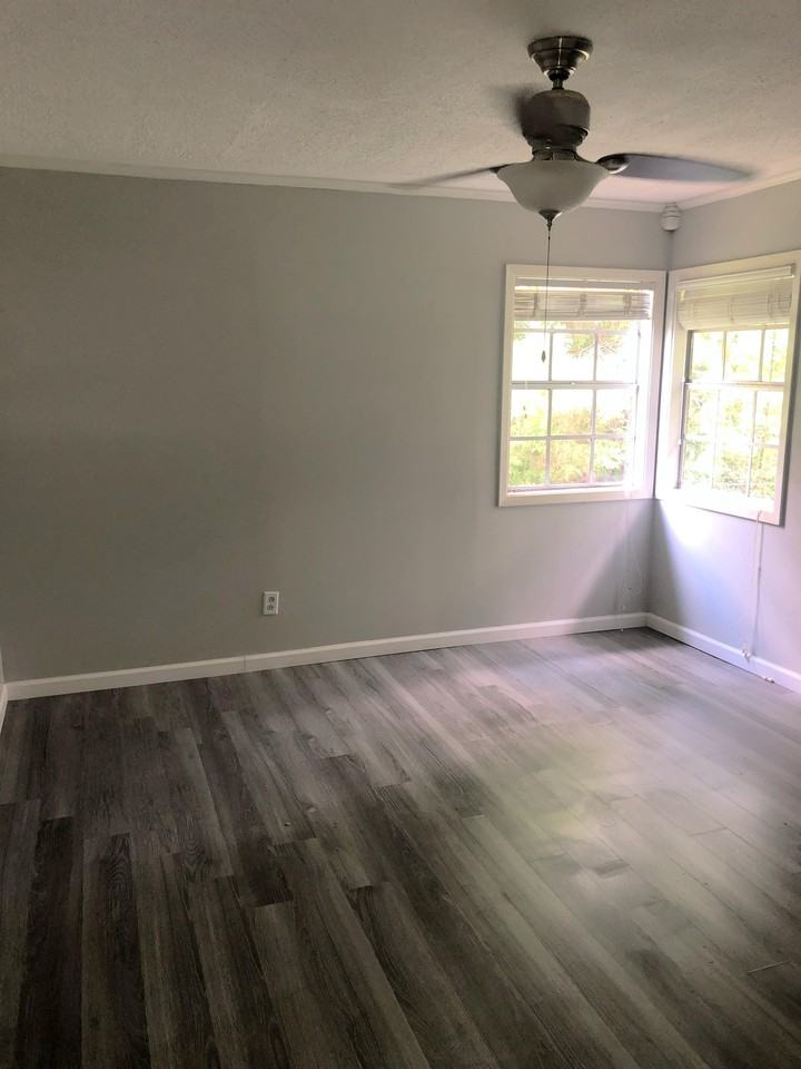 115 Dr - Photo 2 of 15