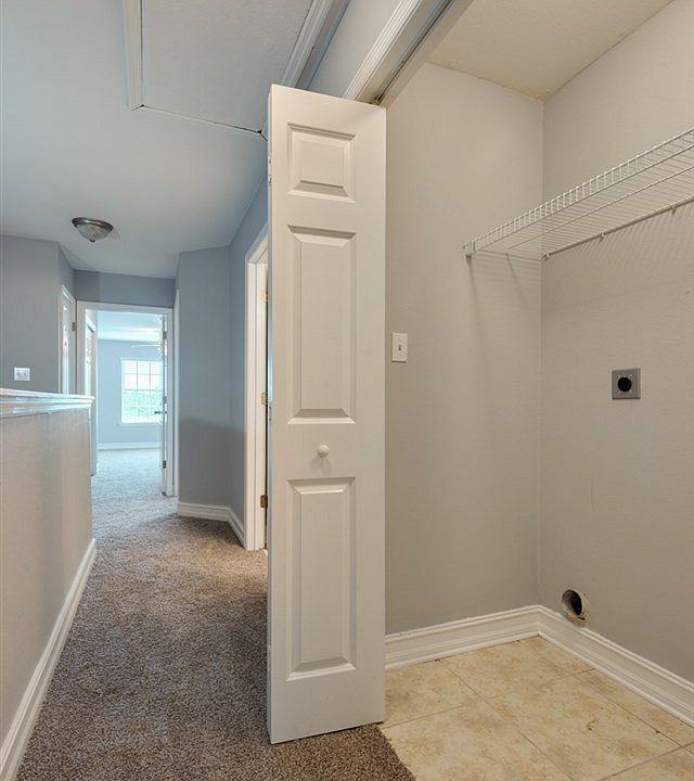 1505 Crescent Hill Dr #1 - Photo 7 of 10