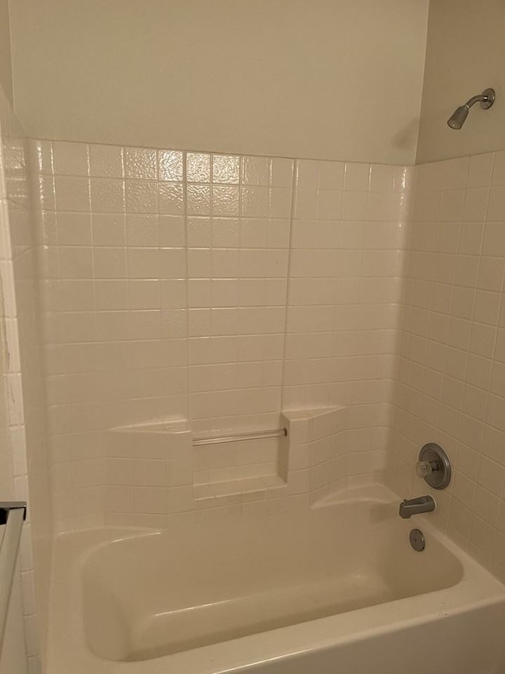 579 W Idaho Ave #579 - Photo 2 of 12