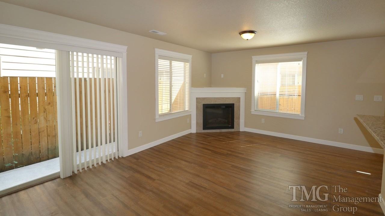 Covington Manor I - Photo 6 of 10