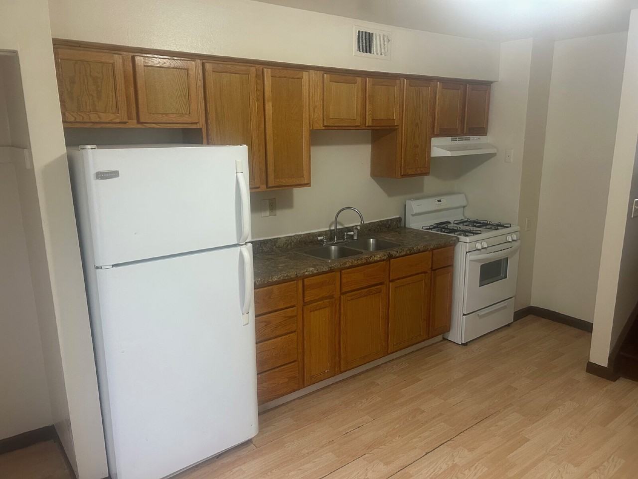 8848 N 95th St #F - Photo 2 of 12