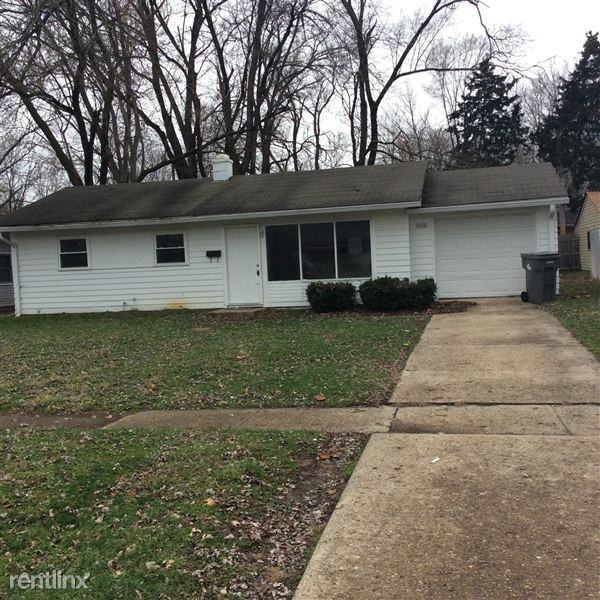 2620 Eagledale Dr, Indianapolis, IN 46222 3 Bedroom Apartment for