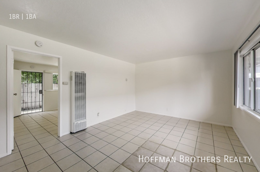 2556 E 16th St #21A - Photo 3 of 9