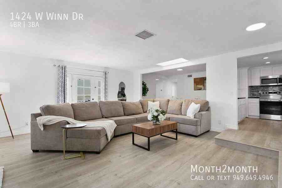 1424 Winn Dr - Photo 3 of 31