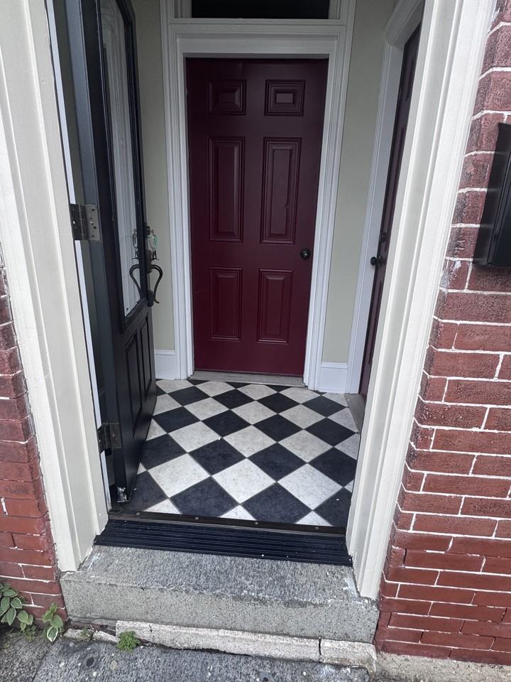 1703 N Union St #2 - Photo 2 of 9