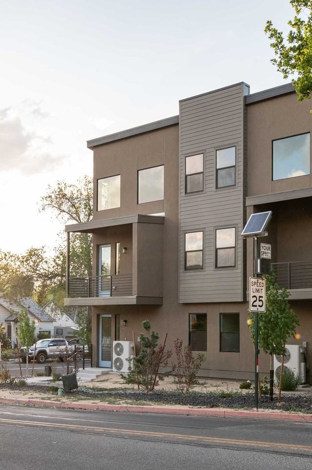 Brand New 3 BD/3.5 Bath/2 Car Garage MidTown Townhomes w/Loft! - Photo 3 of 3