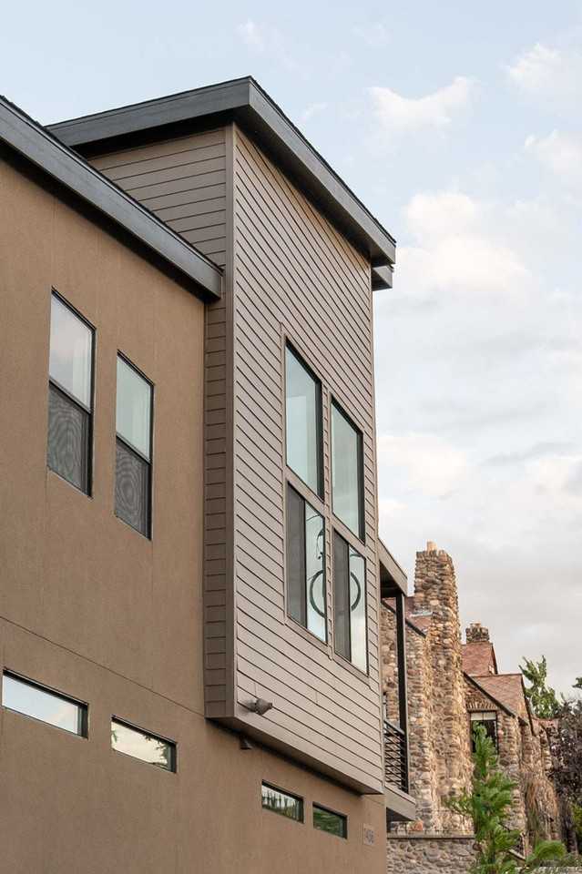 Brand New 3 BD/3.5 Bath/2 Car Garage MidTown Townhomes w/Loft! - Photo 2 of 3