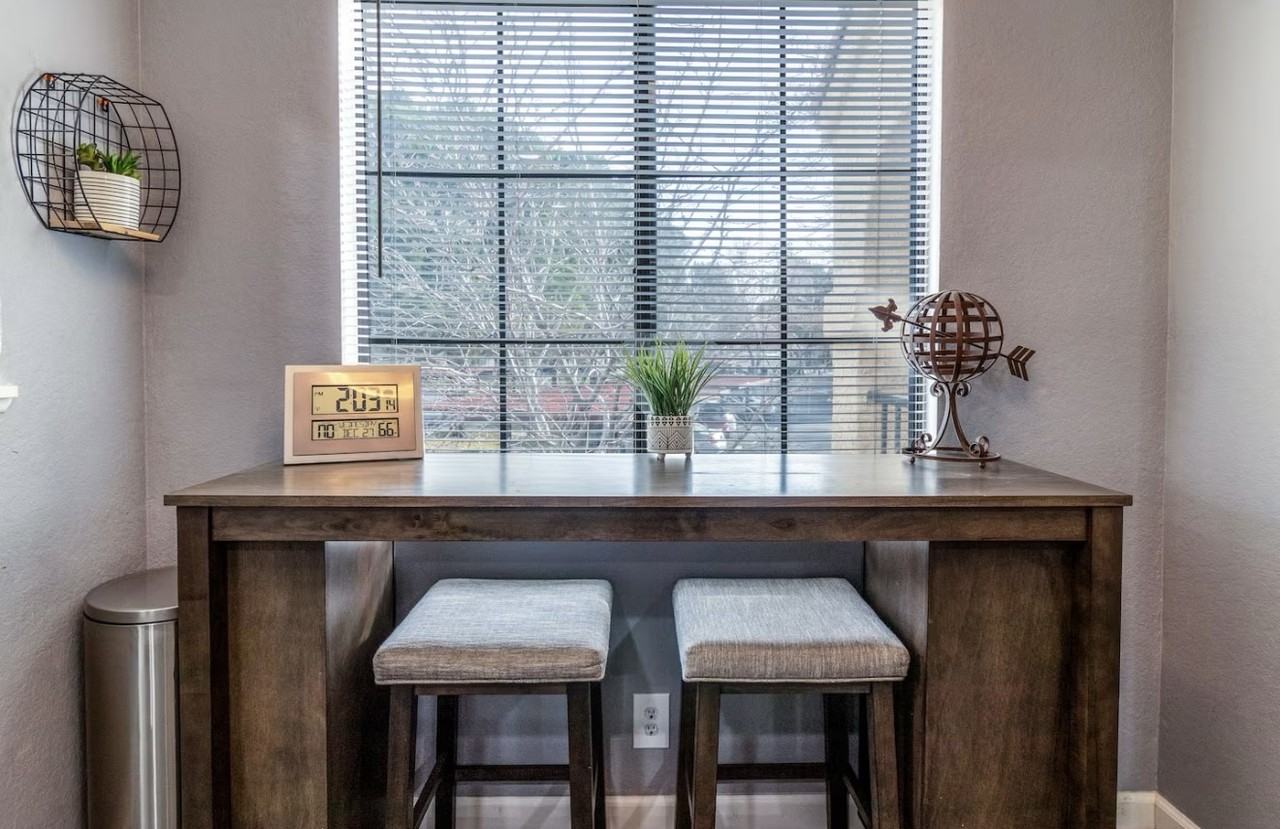 2554 Olive Dr #28 - Photo 6 of 11