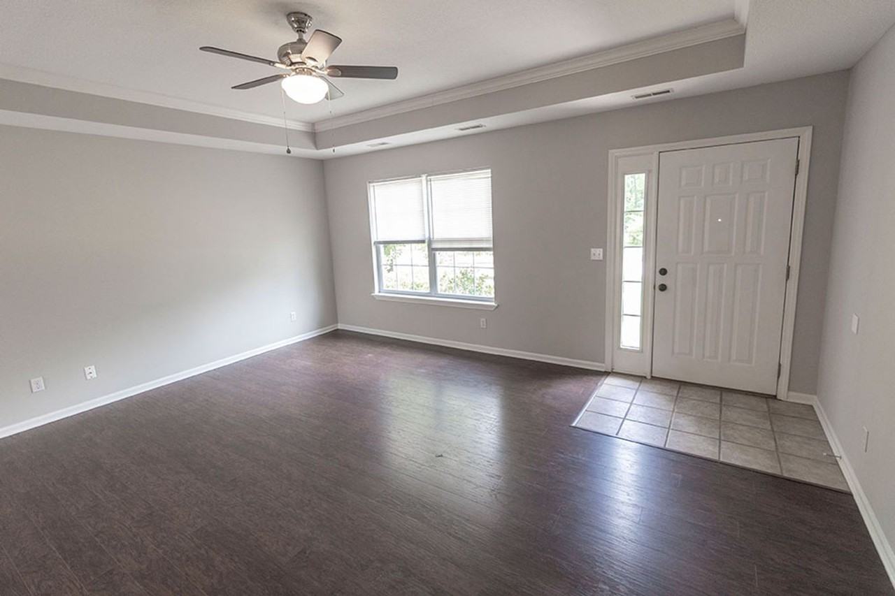 1871 Field St - Photo 6 of 33