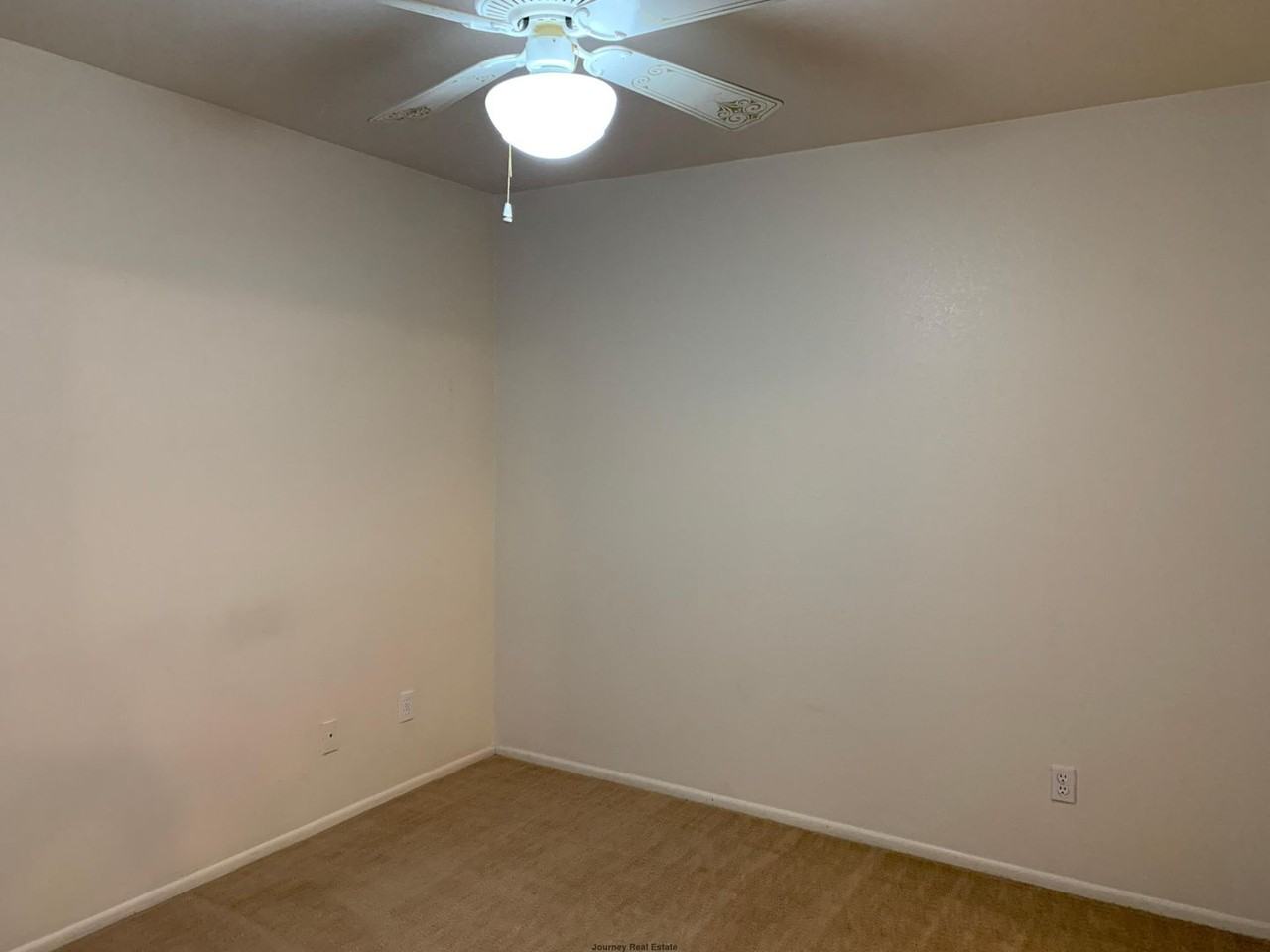 3095 Shoshone Pl - Photo 4 of 9