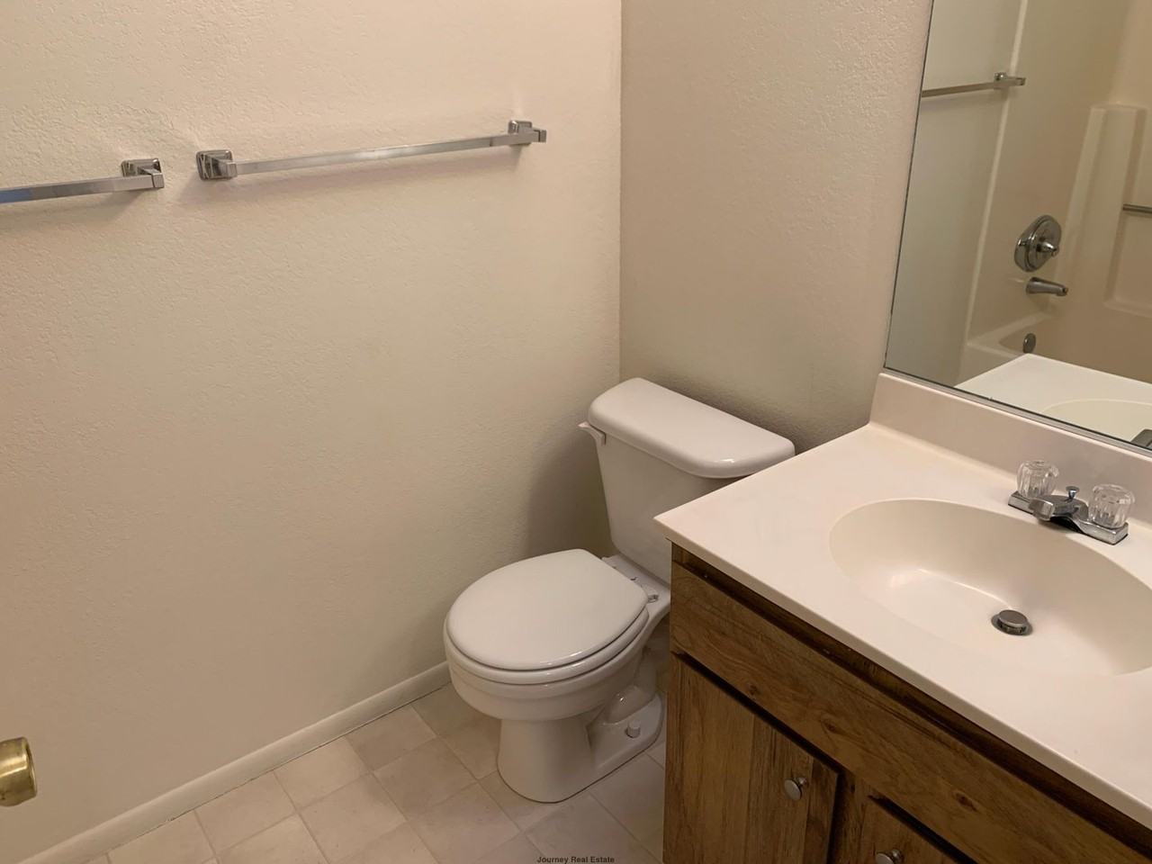 3095 Shoshone Pl - Photo 5 of 9