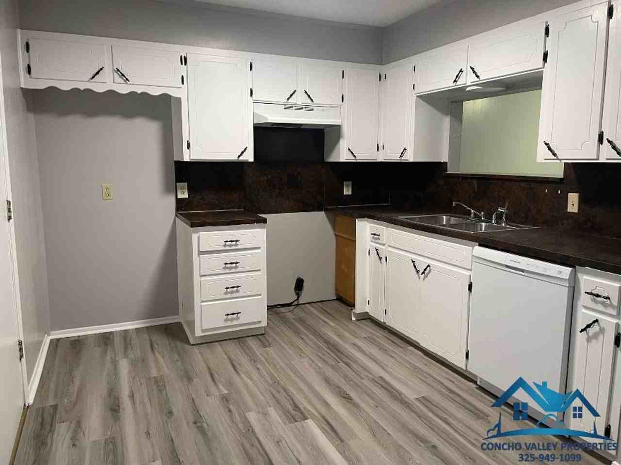116 Hidalgo St - Photo 5 of 15