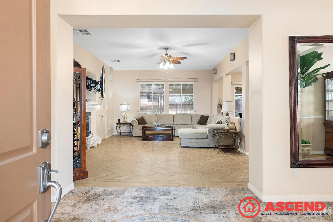 5005 Boulder Creek Pl - Photo 7 of 23