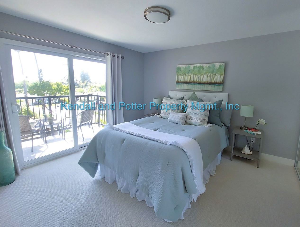 815 Balboa Ave #310 - Photo 3 of 23
