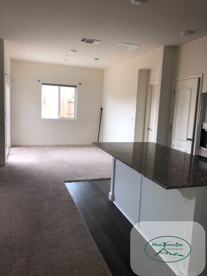 4259 Theresa Ln - Photo 6 of 14