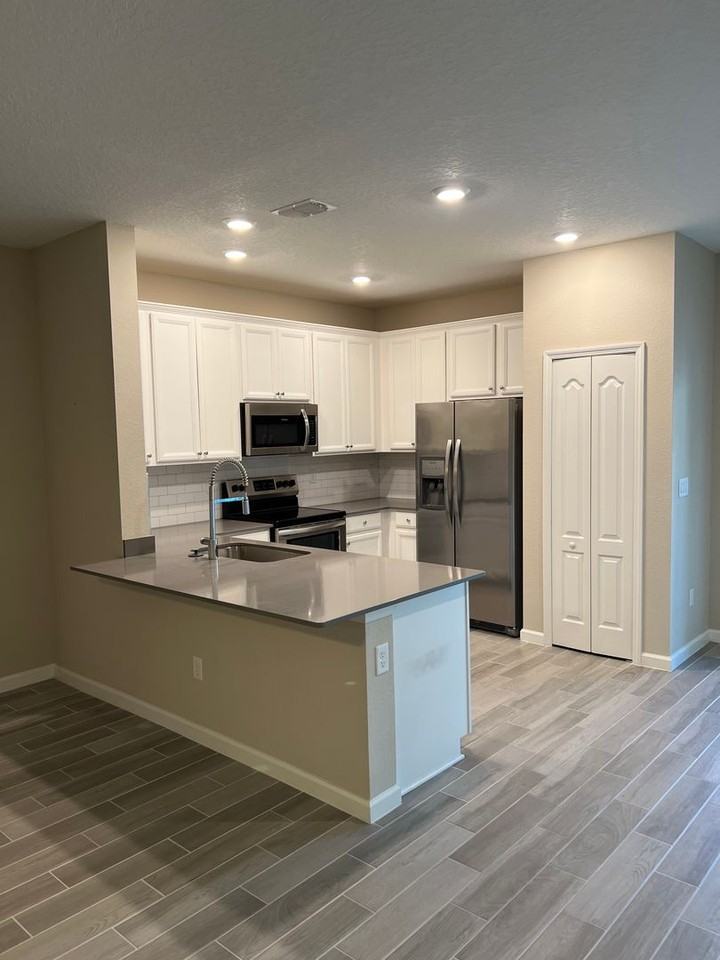 1111 Beach Dune Dr - Photo 3 of 16