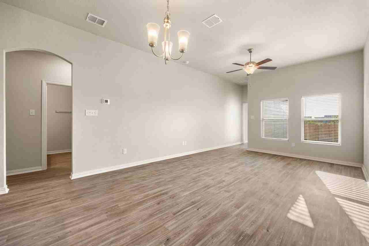 5502 Cibolo Pass #1 - Photo 4 of 17