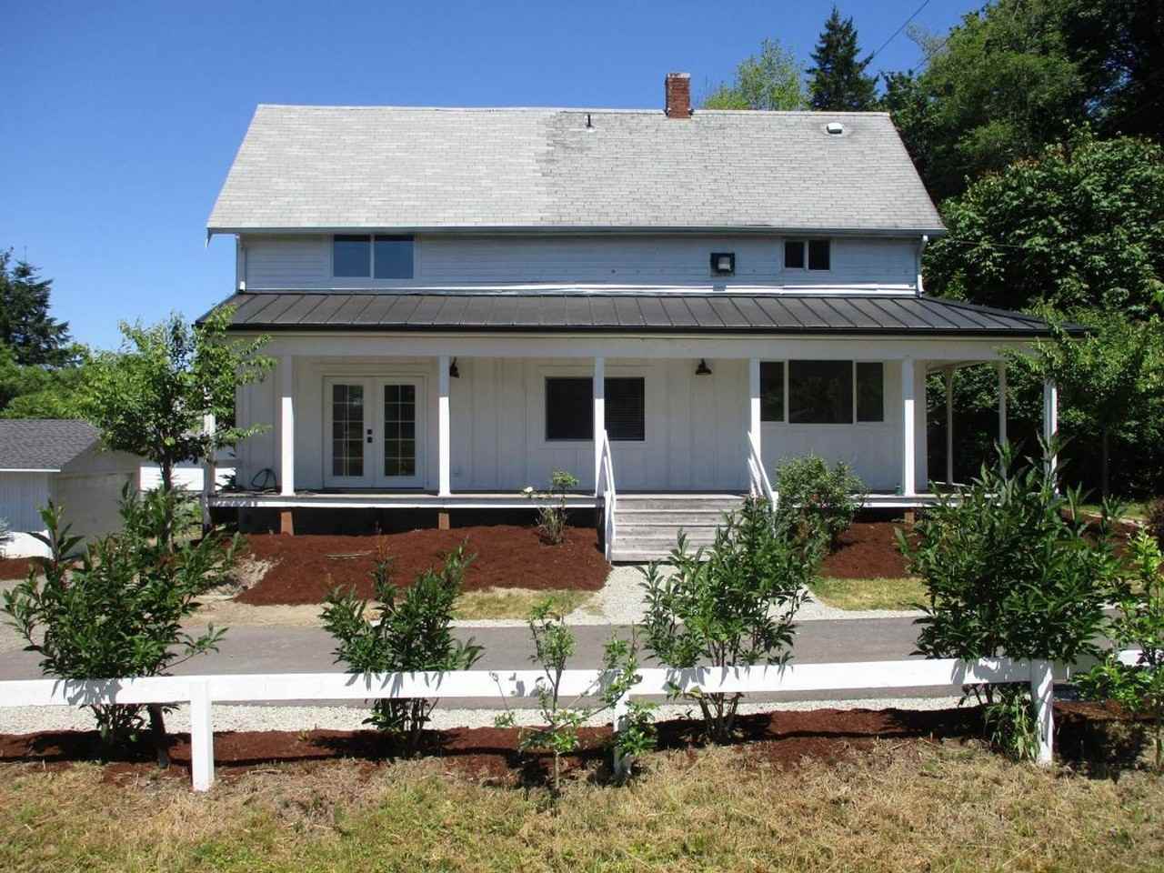 2810 Long Lake Rd Se - Photo 2 of 17