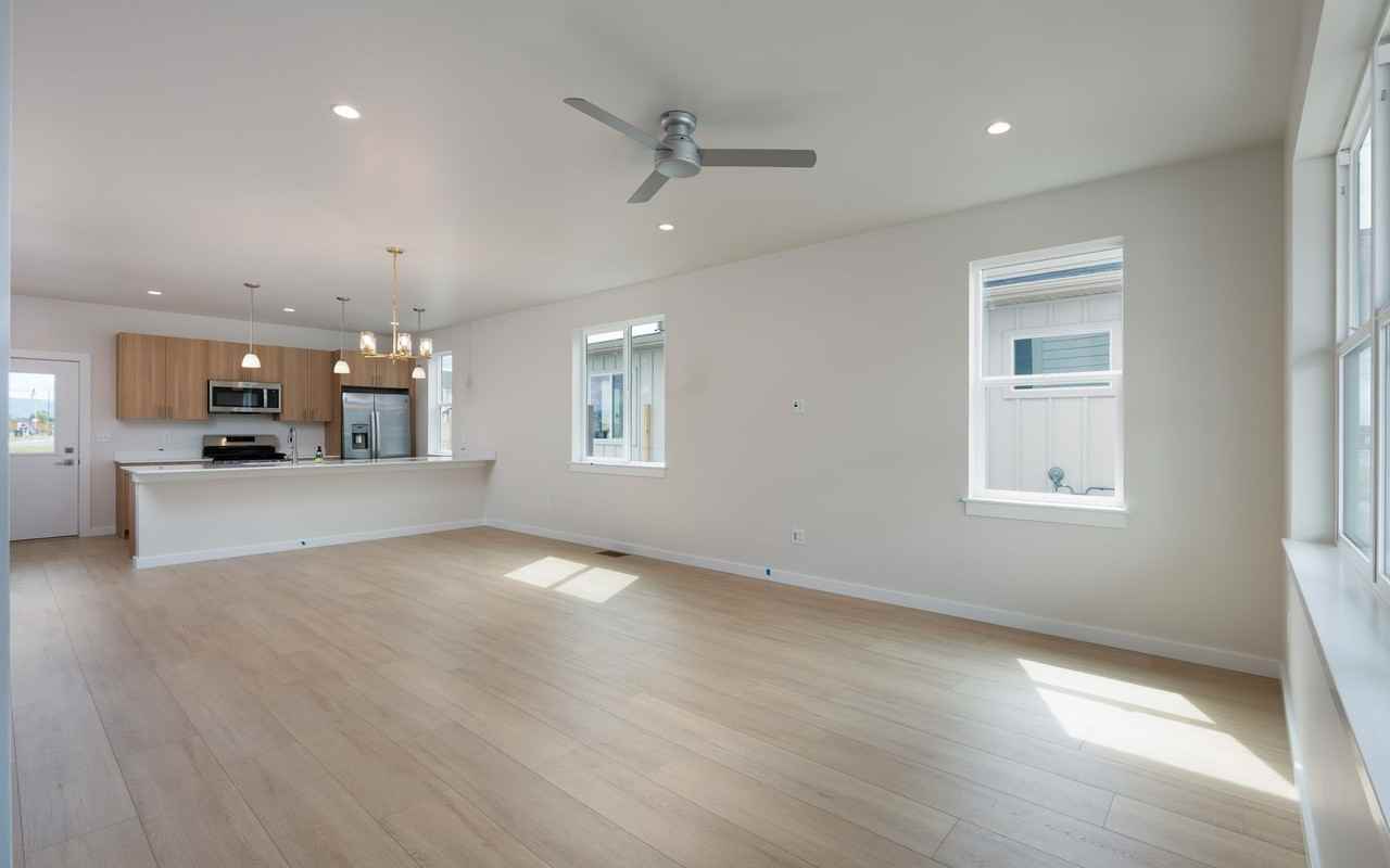 608 Companion Way - Photo 6 of 25