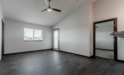 1330 E Minnesota St #309 - Photo 4 of 7