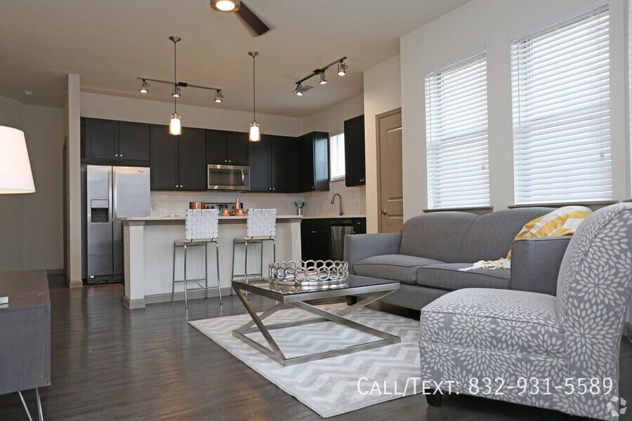 8100 Westheimer Rd #88T - Photo 2 of 9