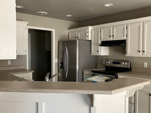 16200 Hubbard St - Photo 2 of 12