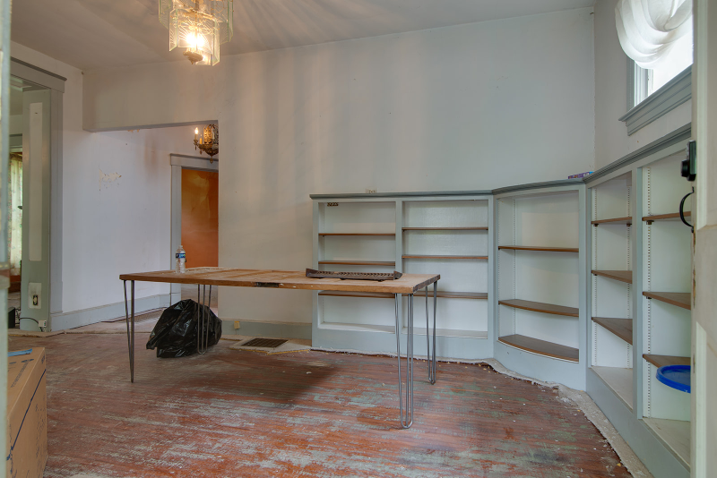 724 W Prairie Ave - Photo 3 of 21