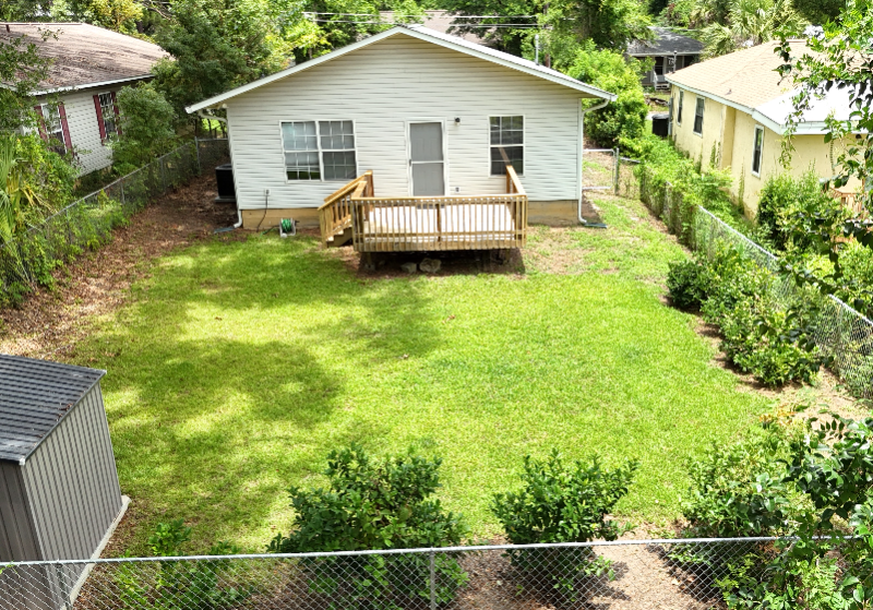 725 Dover St - Photo 2 of 28