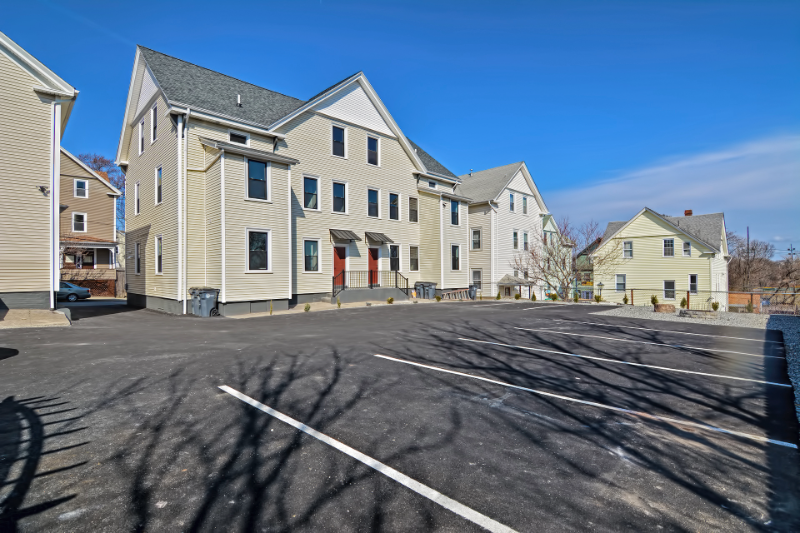 81 Preston St #2 - Photo 3 of 19