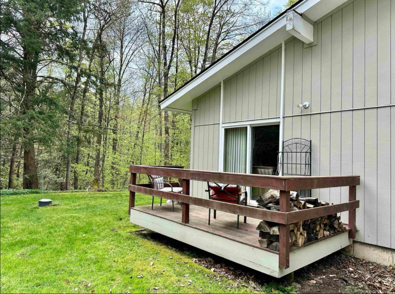 57 Silver Birch Pl #2A - Photo 3 of 20