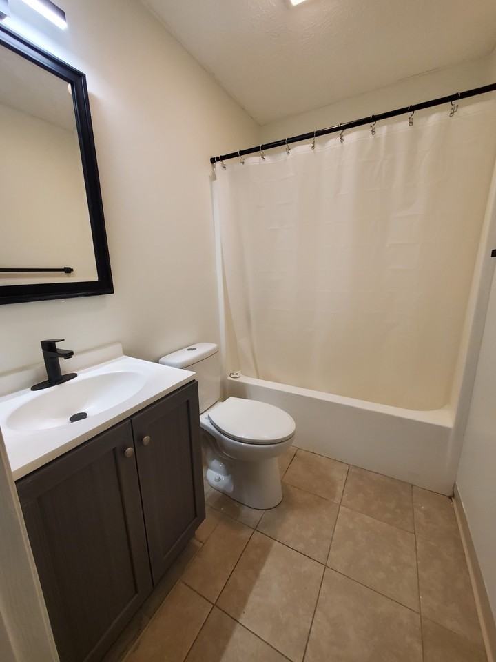 3850 North 25th Street - Photo 5 of 13