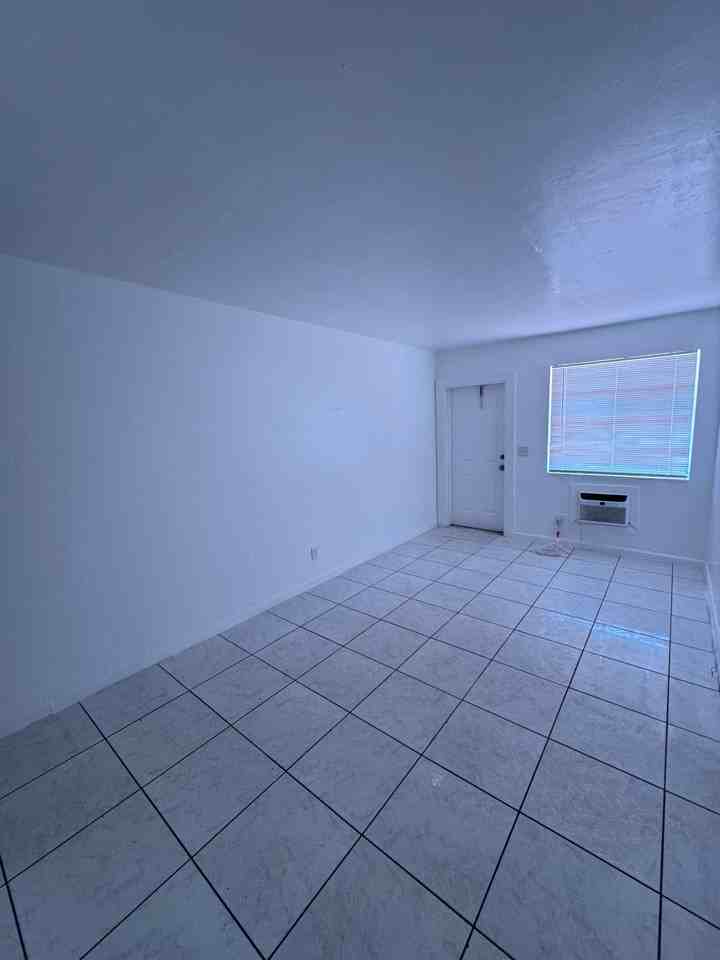 2451 NW 13 CT LLC - Photo 6 of 15