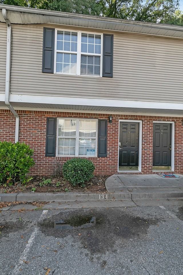 134 Point Place Drive - Photo 2 of 27