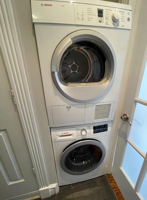 450 West 50th Street - Photo 7 of 7