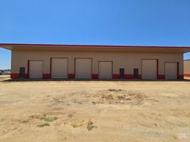 featured image of 5240 Doolittle Ave