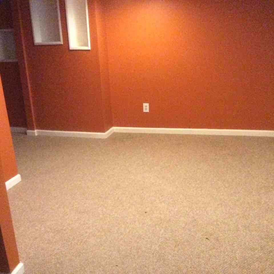 1801 Eider Ct - Photo 2 of 9