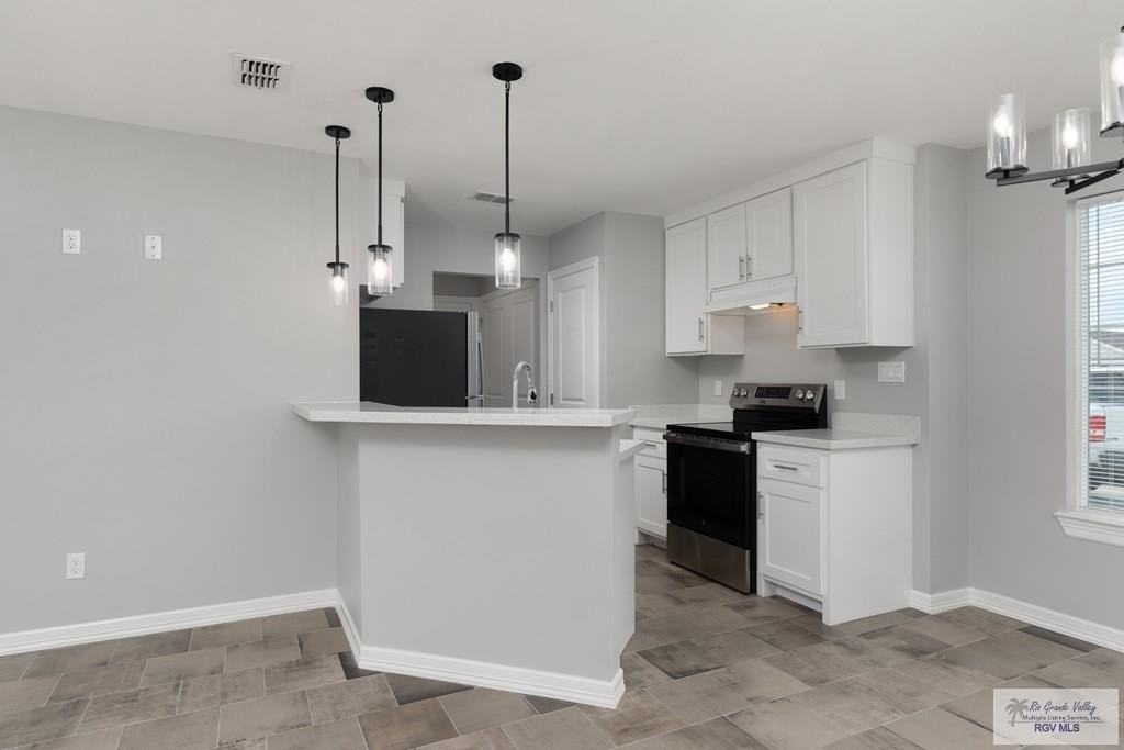 2218 Multi National - Photo 4 of 16