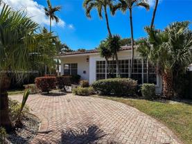 8926 Dickens Ave - Photo 1 of 1